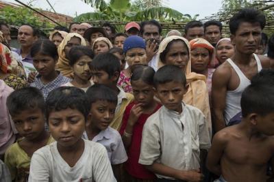 93.81 metric tons Saudi reliefs for Rohingyas reach in Ctg