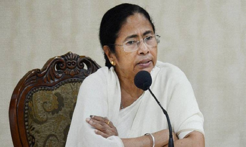 Mamata Banerjee describes demonetisation as ‘DeMoDisaster’