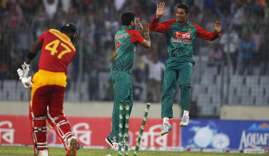 Bangladesh restrict Zimbabwe to 170