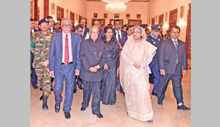 Pranab visits

historical

sites in Ctg