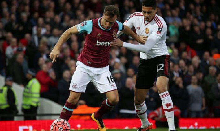 Manchester United lose 3-1 to West Ham to deepen Mourinho woes