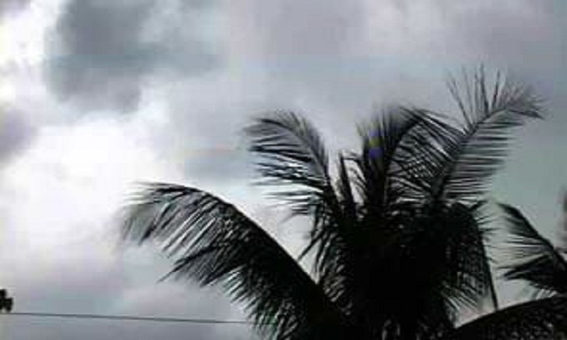 Heavy rains cripple normal life