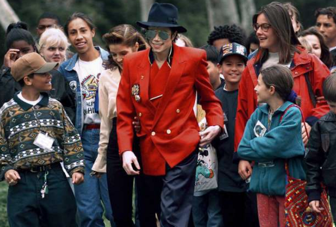 Michael Jackson estate hits back at 'Leaving Neverland'