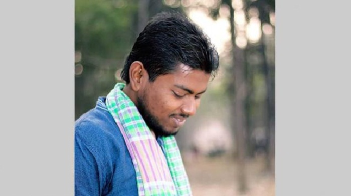 Rana Plaza  rescue volunteer immolates self