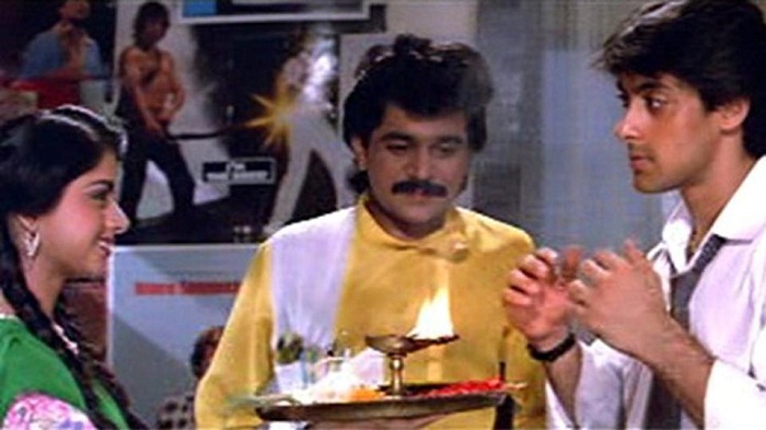 Salman Khan gets emotional about Laxmikant Berde