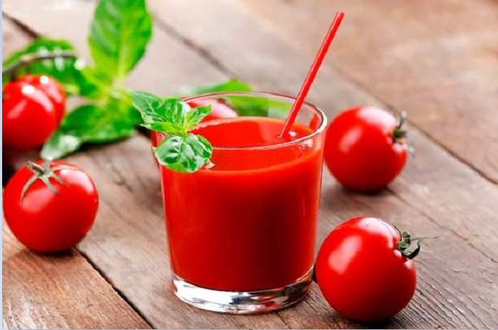 Unsalted tomato juice can reduce high BP and cholesterol

