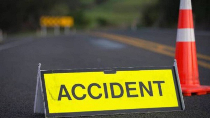 Schoolboy among 2 killed in Naogaon road crash