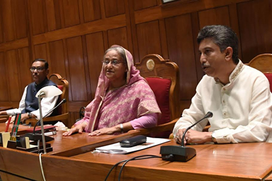 Prime Minister hints taking action against party-decision violators