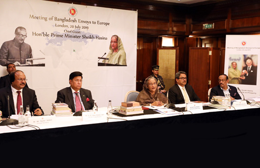 Pursue political, economic diplomacy together: PM asks envoys in Europe