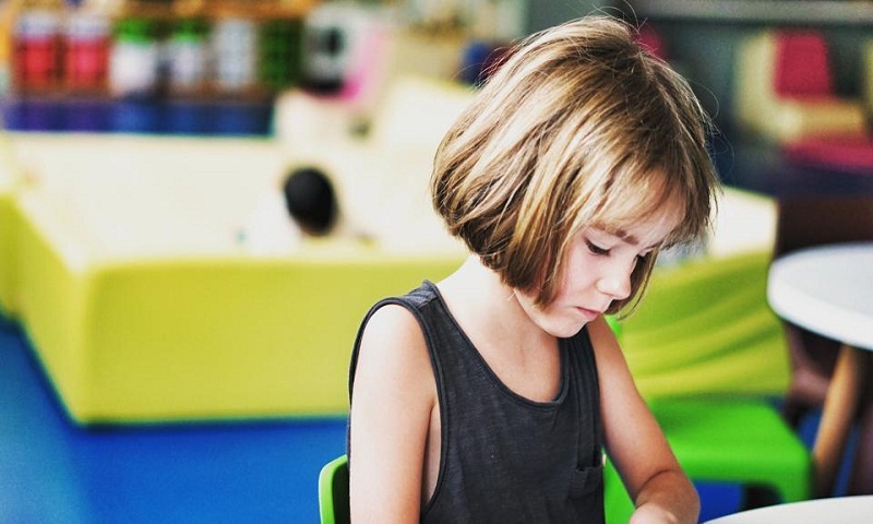 Kids notice more, better learners than adults

