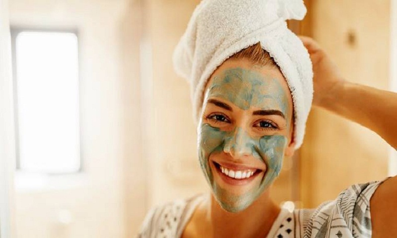 Monsoon skincare: Retain the youthful glow of your skin with these easy tips