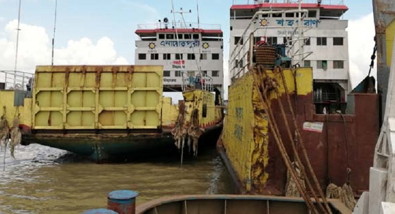 Ferry service on Shimulia-Kathalbari route suspended for indefinite period