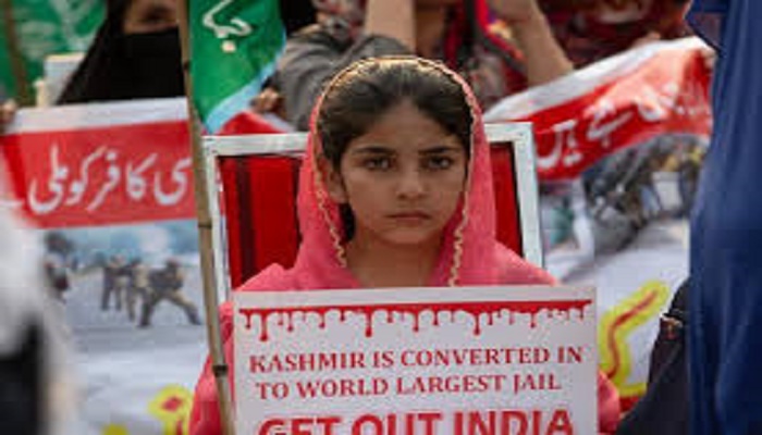 Troops in Kashmir exchange fire, 4 civilians killed