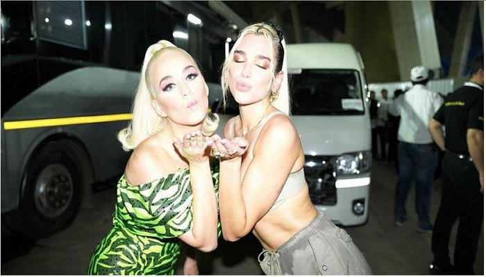 Katy Perry mesmerizes fans as she performs at Mumbai concert