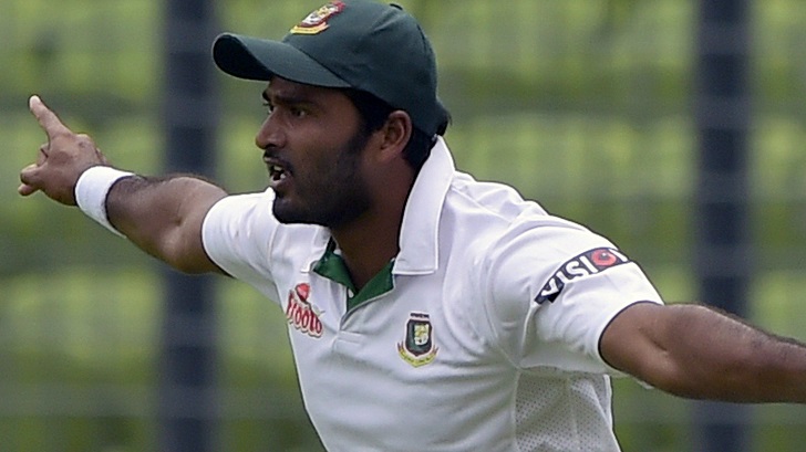 Cricketer Shahadat Hossain beats teammate during national league match