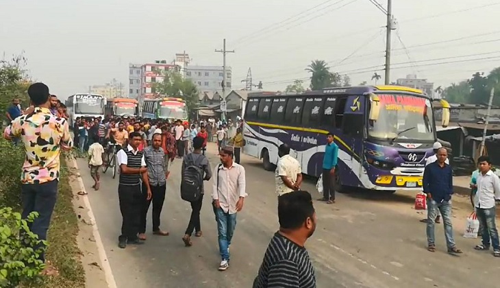Transport workers withdraw road blockade in Gazipur