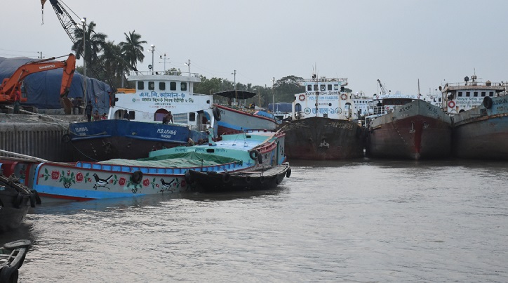 Water transport workers call off strike