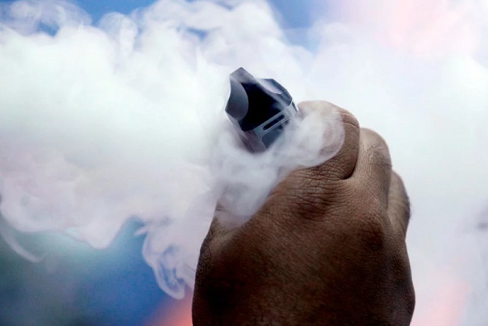 Vaping linked to rare lung disease: study

