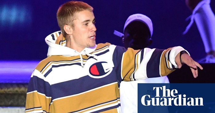 Justin Bieber reveals he has Lyme disease


