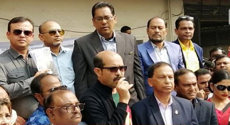 Actor Riaz joins Atiqul’s election campaign