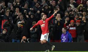 Rashford injury overshadows Man Utd win over Wolves