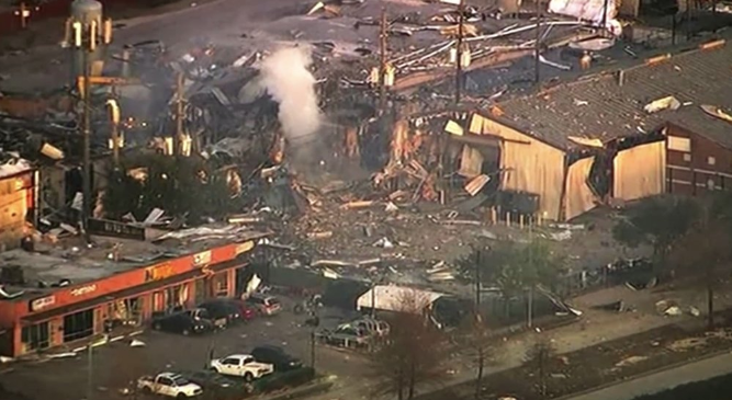 2 dead after warehouse explosion shakes Houston