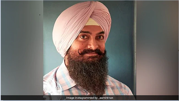 Aamir thanks Akshay for moving ‘Bachchan Pandey’ release