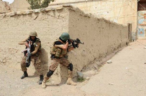 Pakistan says 5 militants killed in shootout; 2 arrested