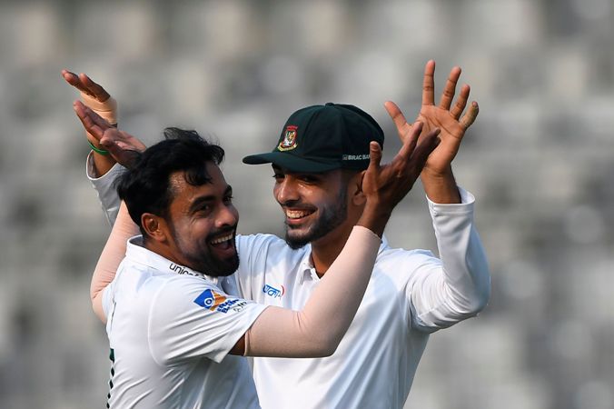 Bangladesh restrict Zimbabwe to 265