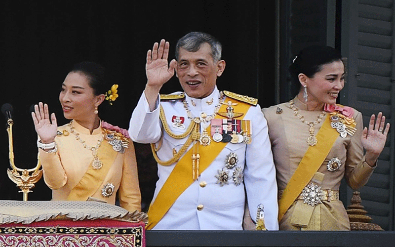 Thai king ‘isolates’ himself with harem of 20 women