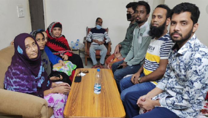 2500 Bangladeshis stranded in India: ministry