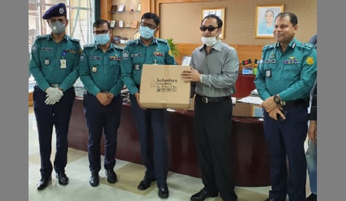 Bashundhara Group provides 50,000 masks for DMP
