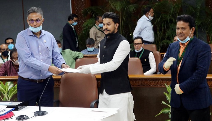 Rupayan Group donates Tk 2 cr to Prime Minister’s Relief Fund