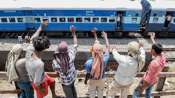 India to ‘gradually’ restart rail operations in lockdown easing