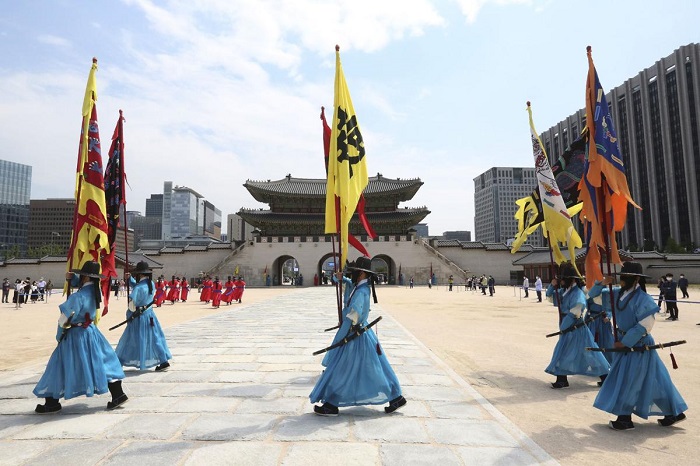 Religious ceremonies allowed to resume in France