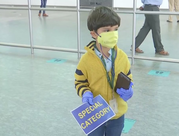 5-year-old flies alone from Delhi, mother receives him at Bengaluru airport