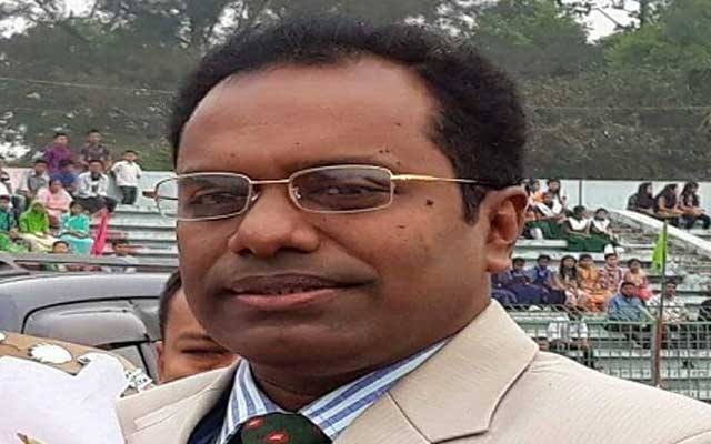 Kushtia DC Aslam Hossain infected with Covid-19