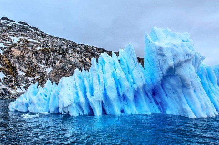 New Zealand cuts research in Antarctica to keep it virus free
