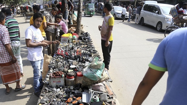 Automobile traders demand tax exemption in parts import