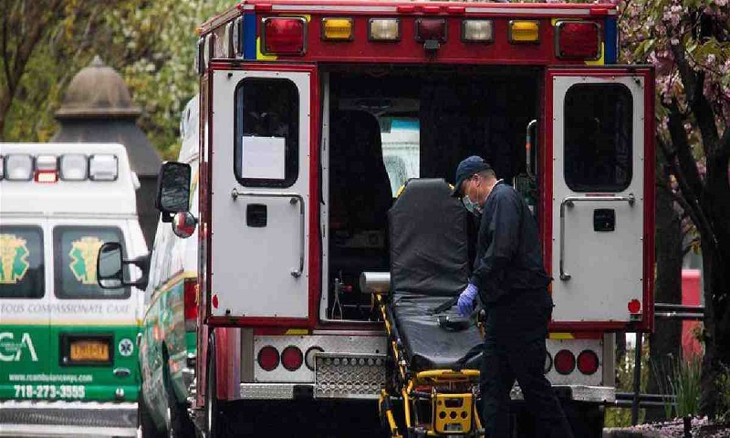 Coronavirus: US death toll rises to 132,318