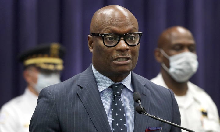 Gun violence kills 17 people in Chicago over Independence Day weekend