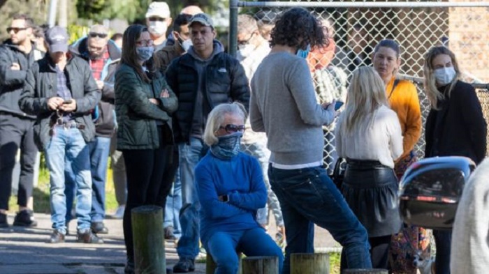 Coronavirus: Queensland to close border to New South Wales