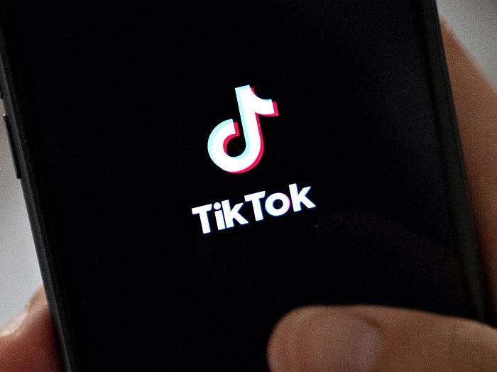 Trump orders TikTok's Chinese-owned parent company to divest interest in US operations