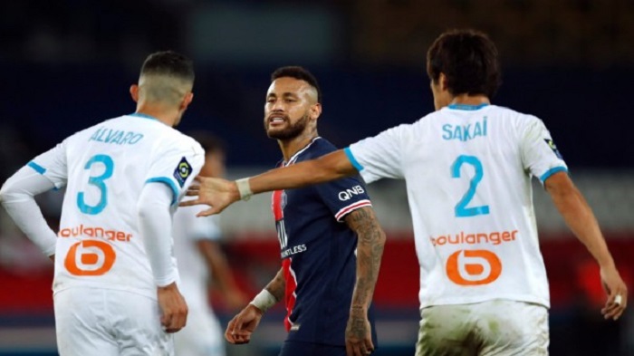 Brazilian govt backs Neymar in racism row