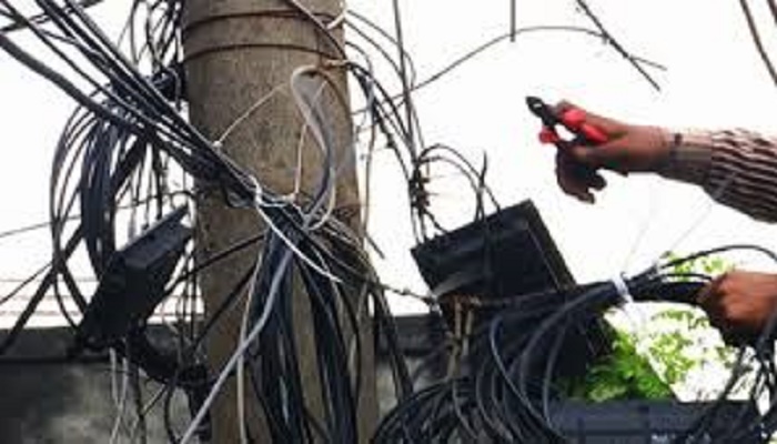 ISPs still hell-bent on blackout threat 