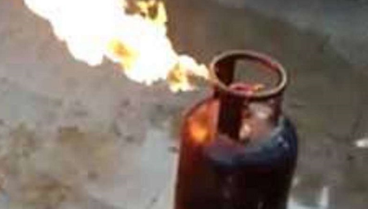 9 sustain burn injury in Kishoreganj