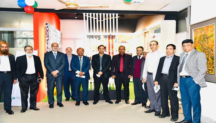 Bashundhara Group Managing Director visits BDBL office