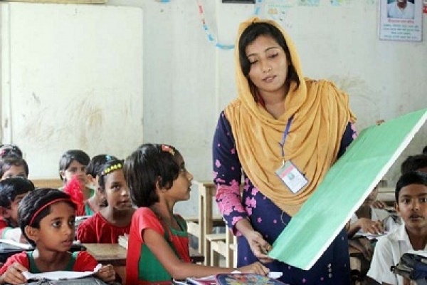 All primary teachers to draw salary in 13th grade

