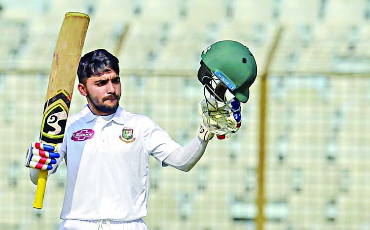 Mominul brings up 10th Test ton