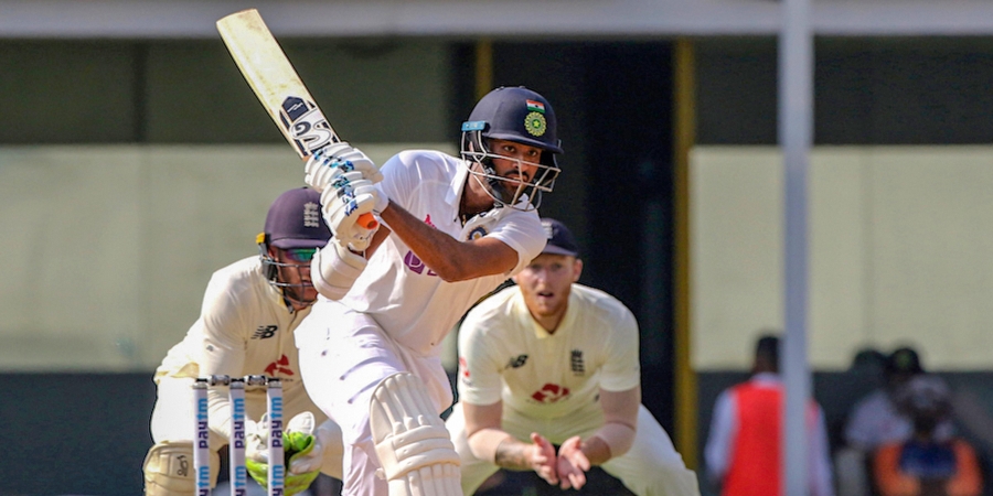 England bowl out India for 337, lose Burns on first ball